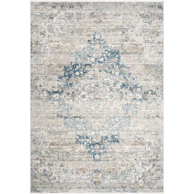 Eugen Oriental Indoor Rug, Rectangle 4' x 6'