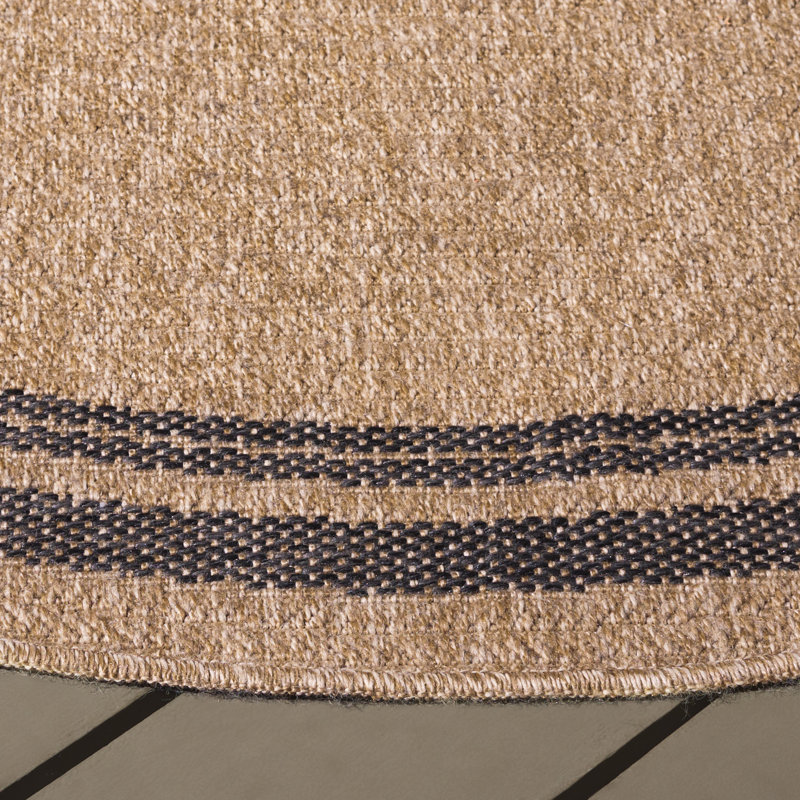 Shavanda Retreat Performance Bordered Rug, Round 6'7"