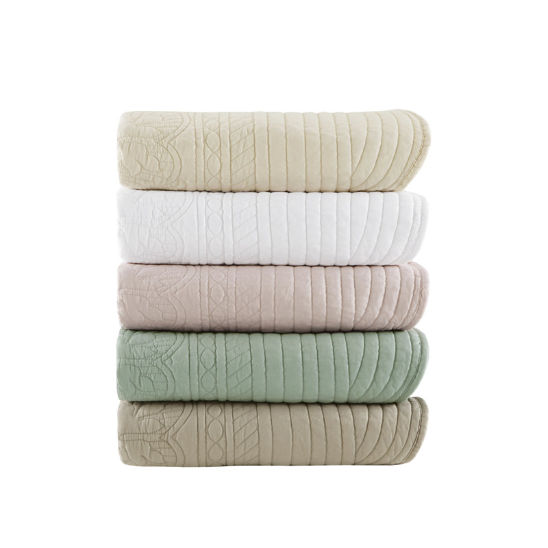 Marino Ivory Cream 60"x72" Quilted Throw with Scalloped Edges