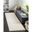 Tapis rouge sang Baynes-20250269-130905030