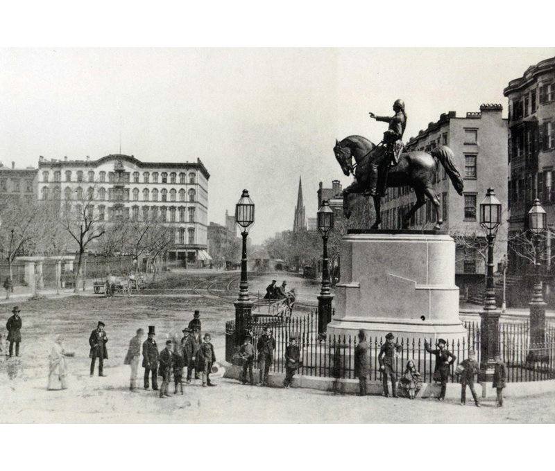 New York, Union Square - 1870, H 16 po x l 24 po