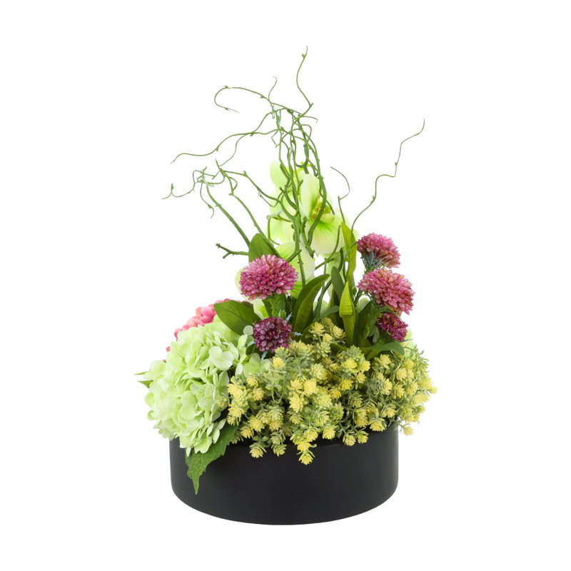 Centre de table orchidée avec hortensias et dahlias, H 15 po x l 16 po, Pink;Green