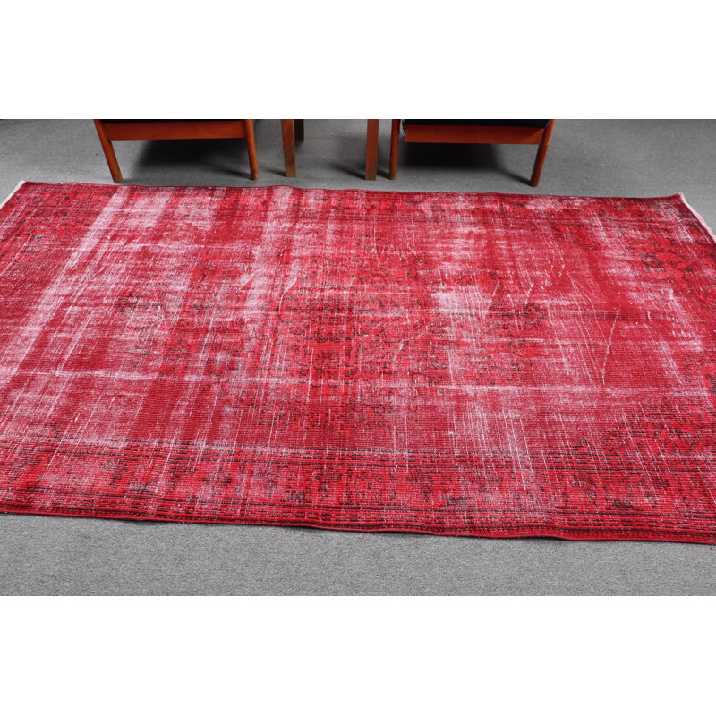 Tapis turc antique rouge vif avec des motifs complexes pour la décoration intérieure