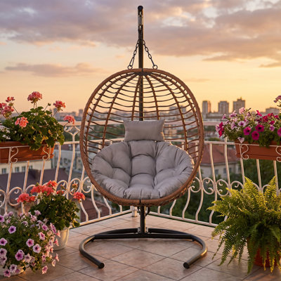 Fauteuil à œufs pliant suspendu avec support, osier en PEHD résistant aux intempéries, structure en fer robuste et appui-tête amovible - Balancelle intérieure / extérieure pour balcon, patio, jardin et chambre à coucher