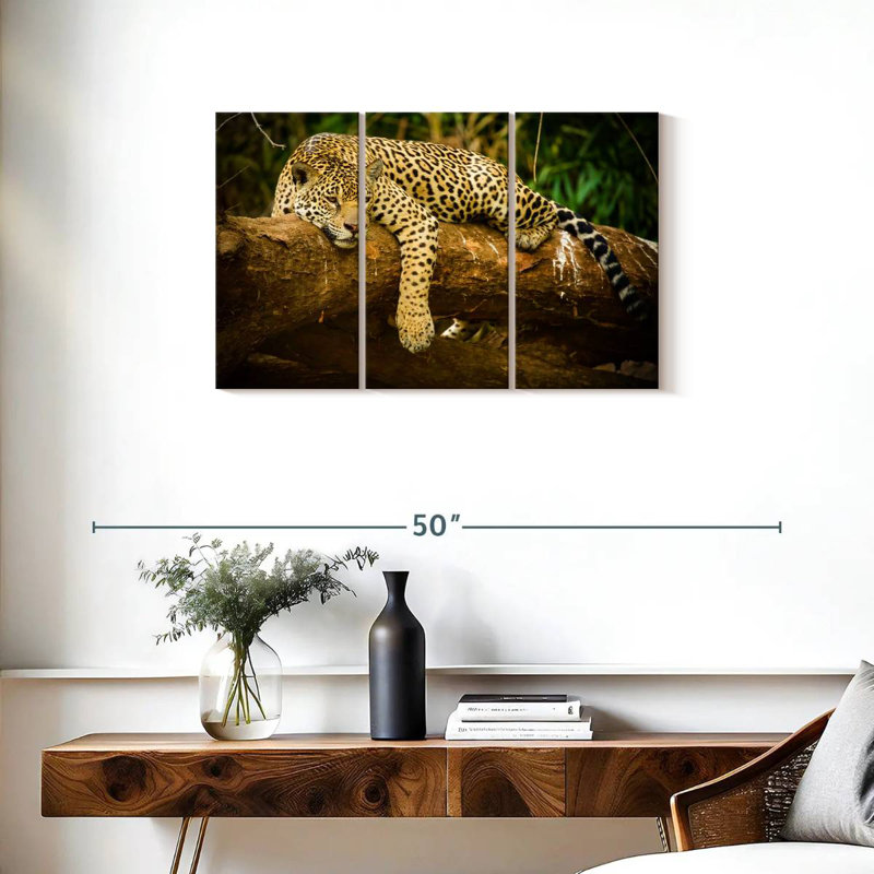 Brampt Pantanal Jaguar, 20" H x 33" W