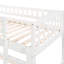 Lit simple au-dessus d'un lit superposé blanc avec glissade et côté - installable, construction en bois de pin massif, idéale pour les petites chambres à coucher, éléments de conception gris, ensemble de matelas à lattes blanc, cadre, planche, espace maximisé, stable