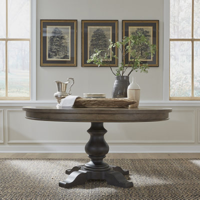 Aisja Round Dining Table