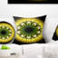 Motif de fleur noir et jaune fractal - coussin imprimé abstrait-29604530-29604533