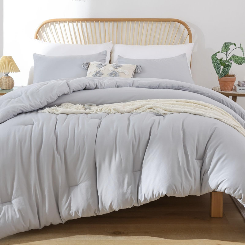 Soft Microfiber Comforter Set - Lightweight Alternative Comforter With Two Pillowcases For All Seasons, Light Gray