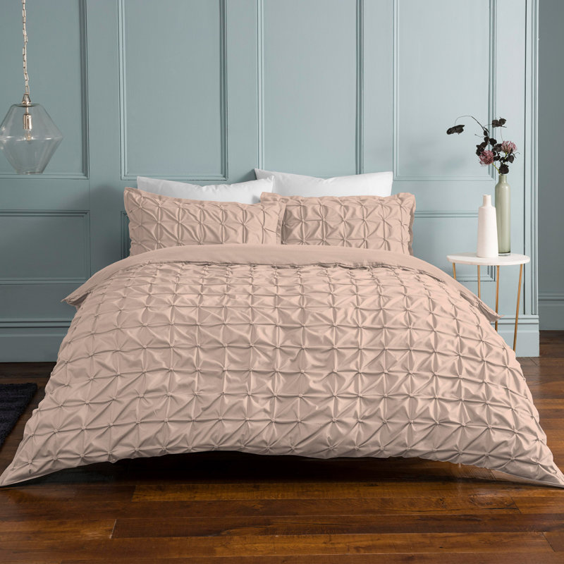 Becerra Solid Colour Duvet Cover Set with Pillowcases, Blush, Single - 1 Standard Pillowcase