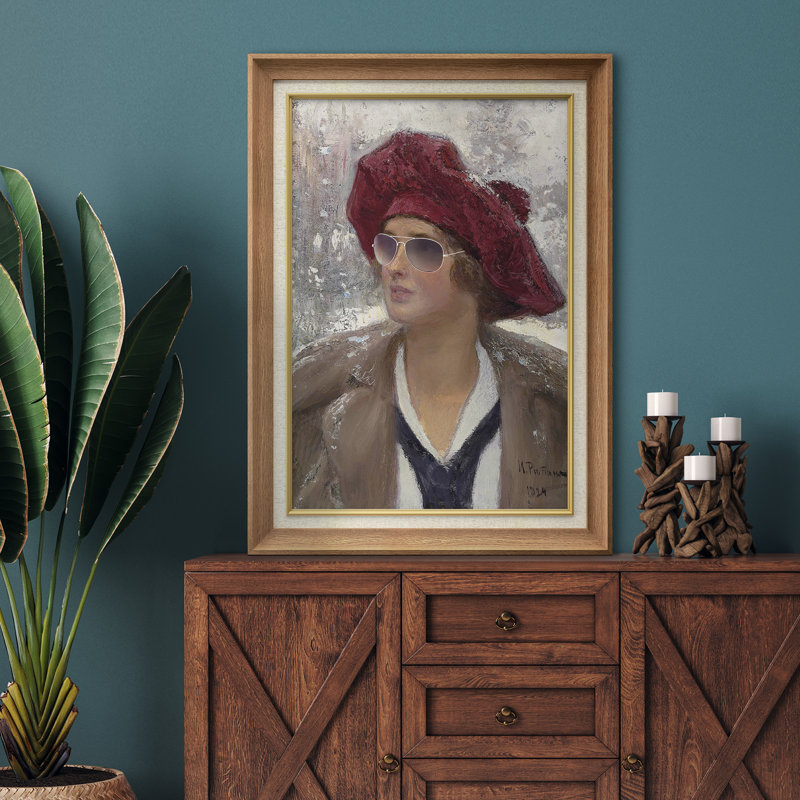 «Snowy Winter Sunasses Woman» sur toile, Cadre naturel de qualité supérieure, H 36 po x l 26 po