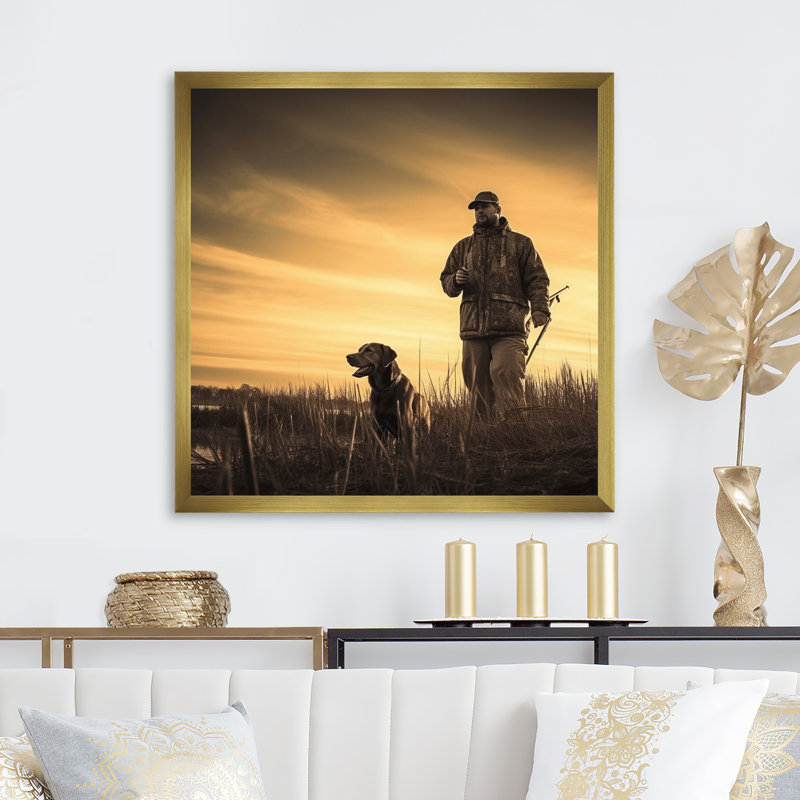 Chasse au lever du soleil I sur toile, H 16 po x l 16 po x P 1 po, Encadrement doré