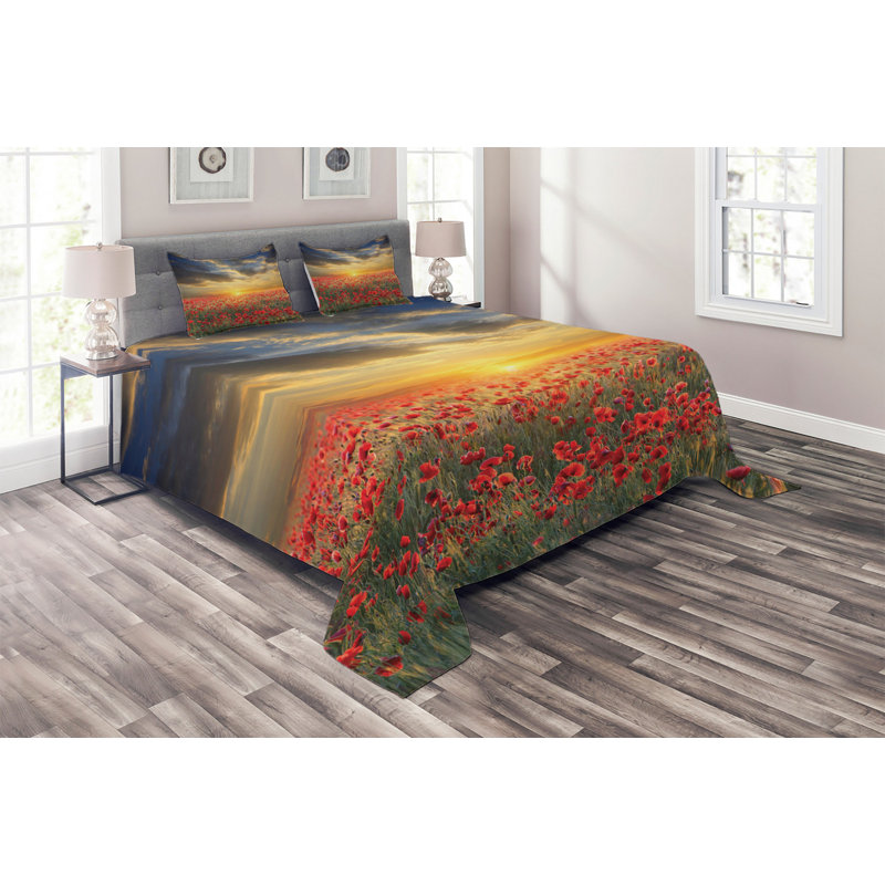 Flower Farmhouse / Country Coverlet