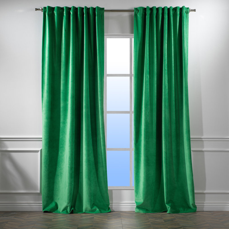 Decorative Double Panel in Matt, Extra Wide X Extra Long, L 52 po x L 72 po, 31 vert printemps