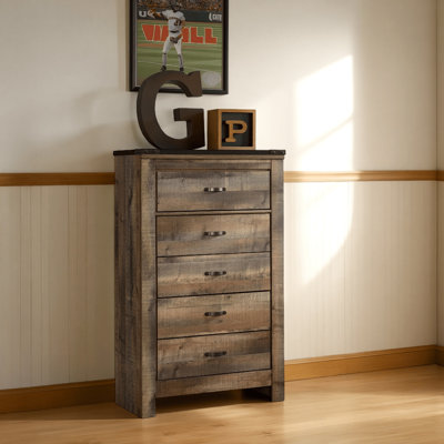 Commode haute Zoey, 5 tiroirs de rangement, planche brun rustique Détails