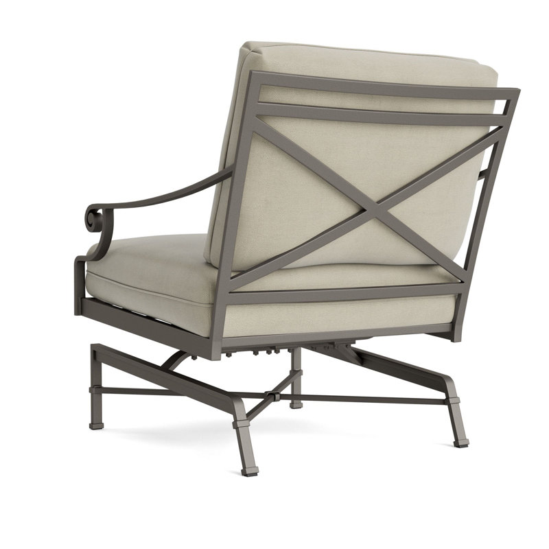 Venetian Outdoor Lounge Chair, Fusion Clay, Mica