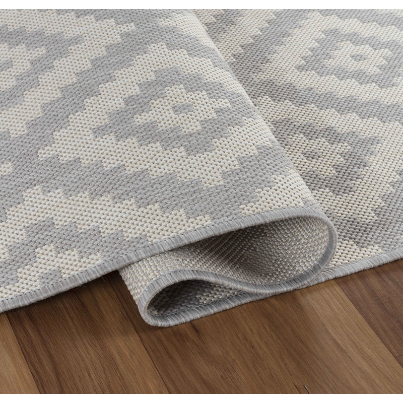 Baymore Geometric Indoor / Outdoor Area Rug, Rectangle 50 x 80cm
