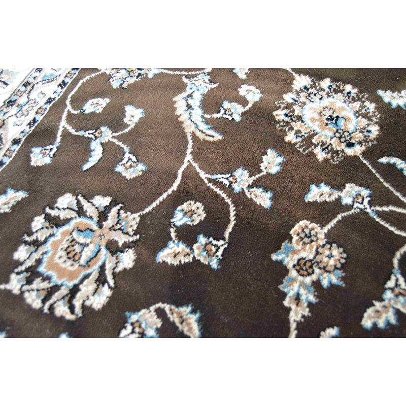 Darwen Performance Oriental Indoor Rug, Runner 2'6" x 8'2"