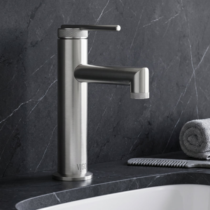 Robinet pour salle de bain à poignée simple Sterling, Nickel brossé
