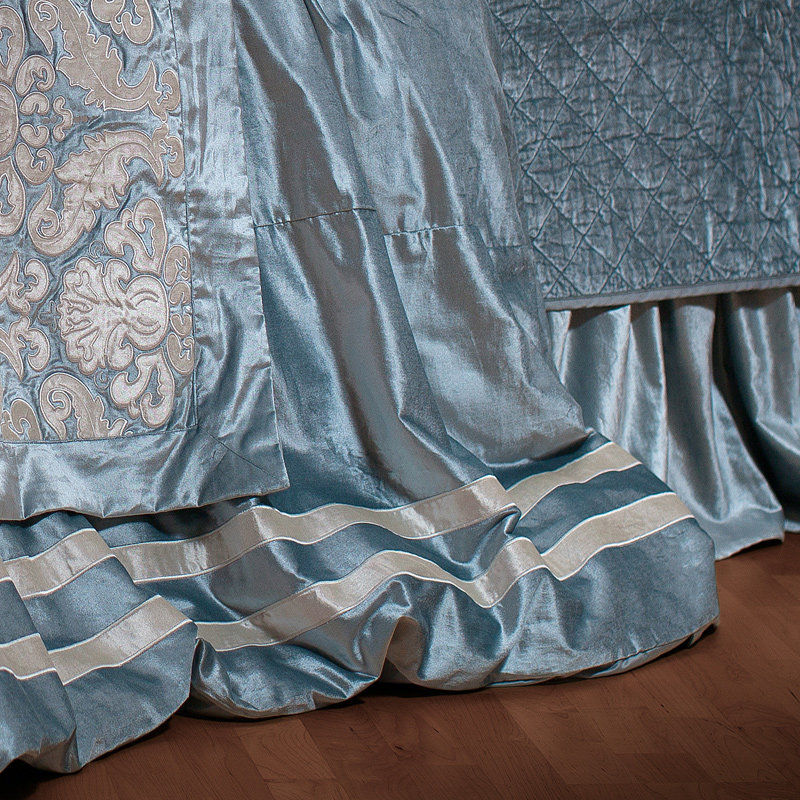Versailles Velvet Duvet Cover, King Duvet Cover, Silver/Ivory