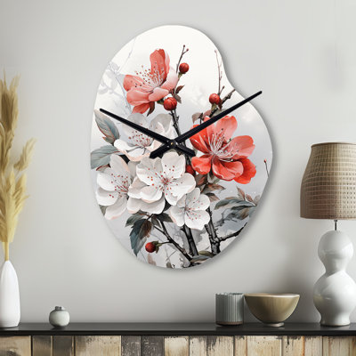 Asian Art Apple Blossom I - Art asiatique, horloge murale asymétrique en métal, corail