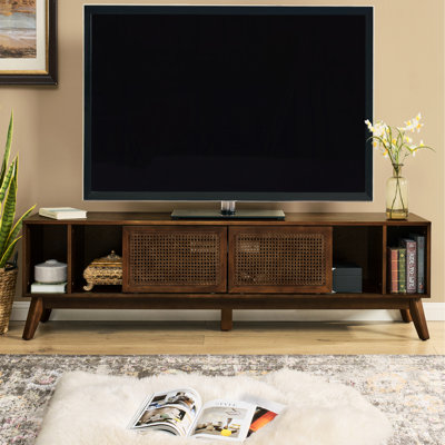 Meuble télé 67,9 po en noyer, idéal pour 75 téléviseurs, espace de rangement et meuble décor Mid-Century moderne avec pieds réglables, chambre à coucher incurvée