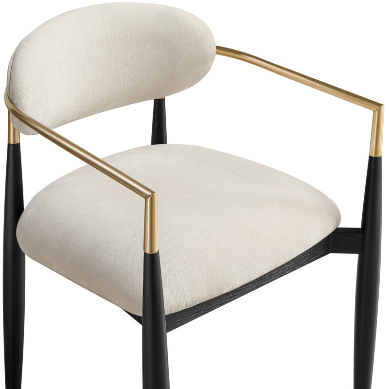 Chaise de salle à manger rembourrée en tissu Riccio Performance, Crème, Noir teint / laiton brossé