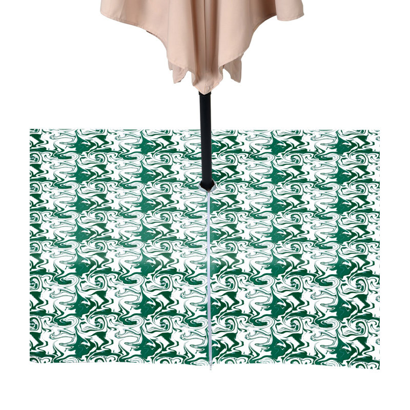Port Chester Geometric Tablecloth, 104" x 60"