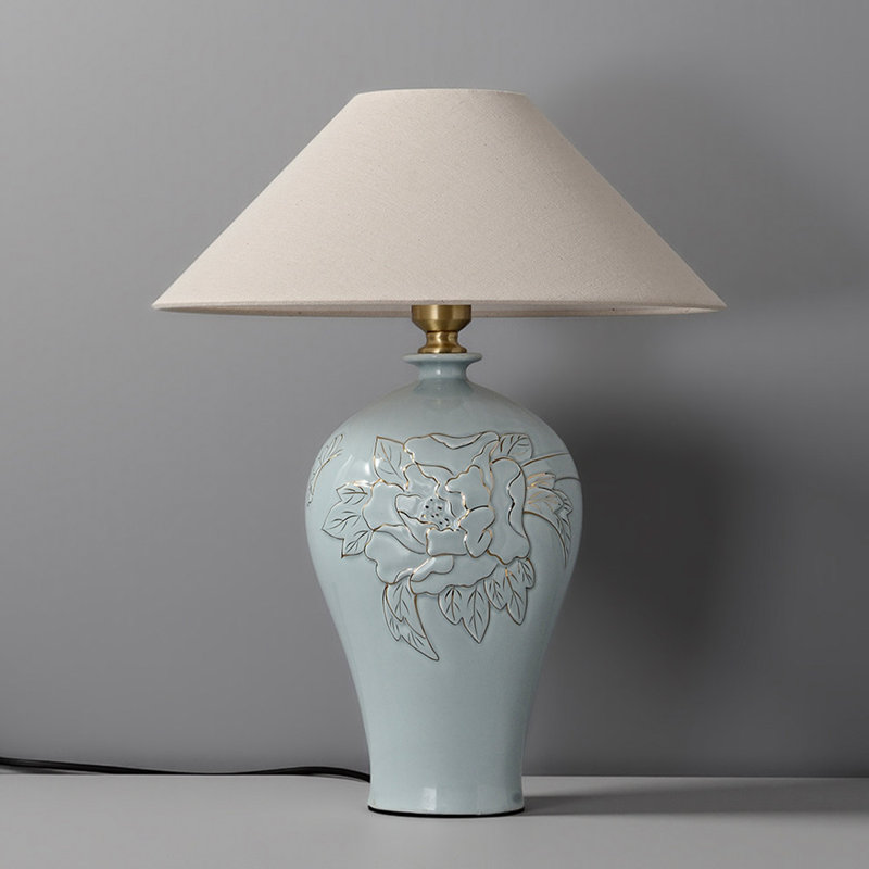 Petite lampe de table moderne en céramique verte avec abat-jour en lin pour le salon de la chambre à coucher, ampoule incluse