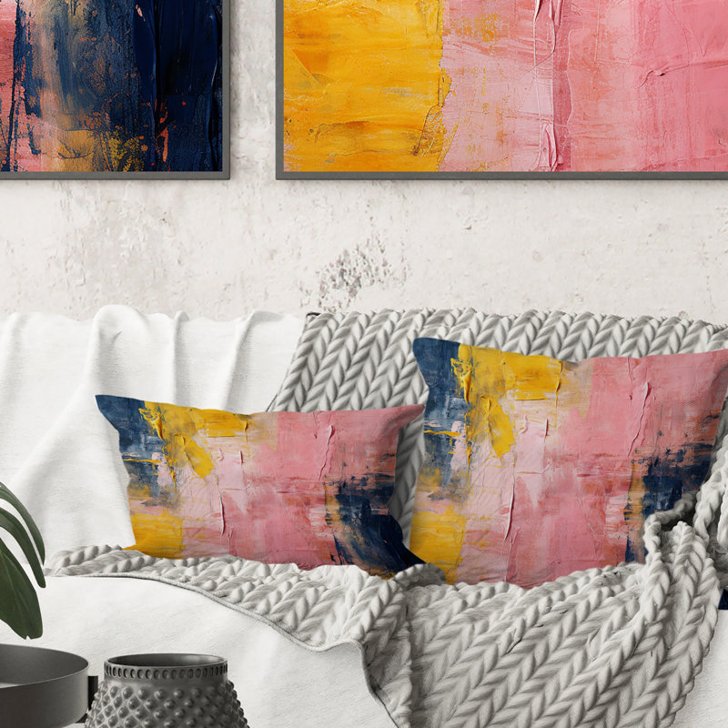 Célébration de la destinée abstraite, peinture or rose I - Coussin décoratif avec peinture abstraite