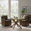 Chaise roulante avec roulettes-123044199