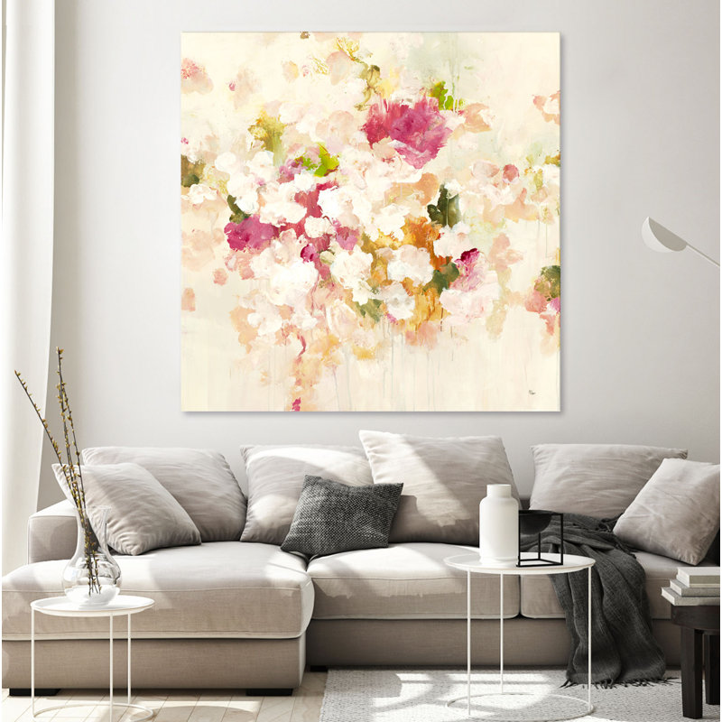 «Floral Blush V4» par Lisa Ridgers, reproduction d'art sur toile tendue, H 72 po x l 72 po x P 1,5 po