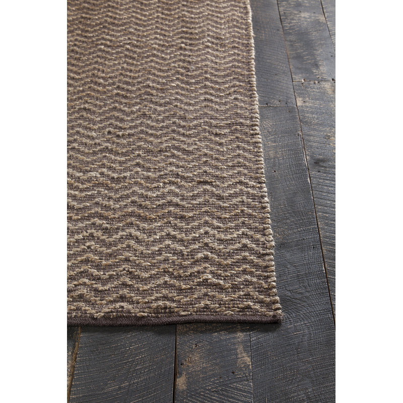 Grecco Hand Loomed Chevron Area Rug in Brown/Tan, Rectangle 5' x 7'6"