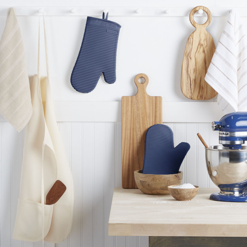 KitchenAid Ribbed Soft Silicone Oven Mitt, Light Blue