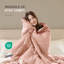 Couverture légère en duvet synthétique avec bordure en satin -21365934-26628193
