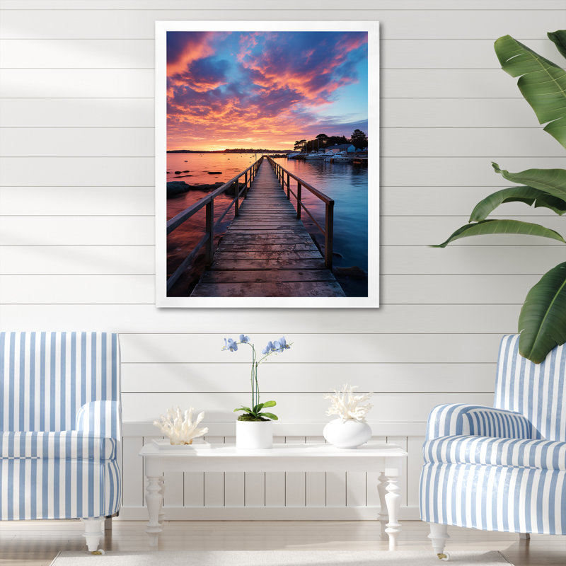 Broadlands Pier and Dock Coastal III, reproduction d'art sur toile, H 32 po x l 16 po x P 1 po, Cadre photo blanc
