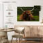 Vache Highland sur herbe-107672901