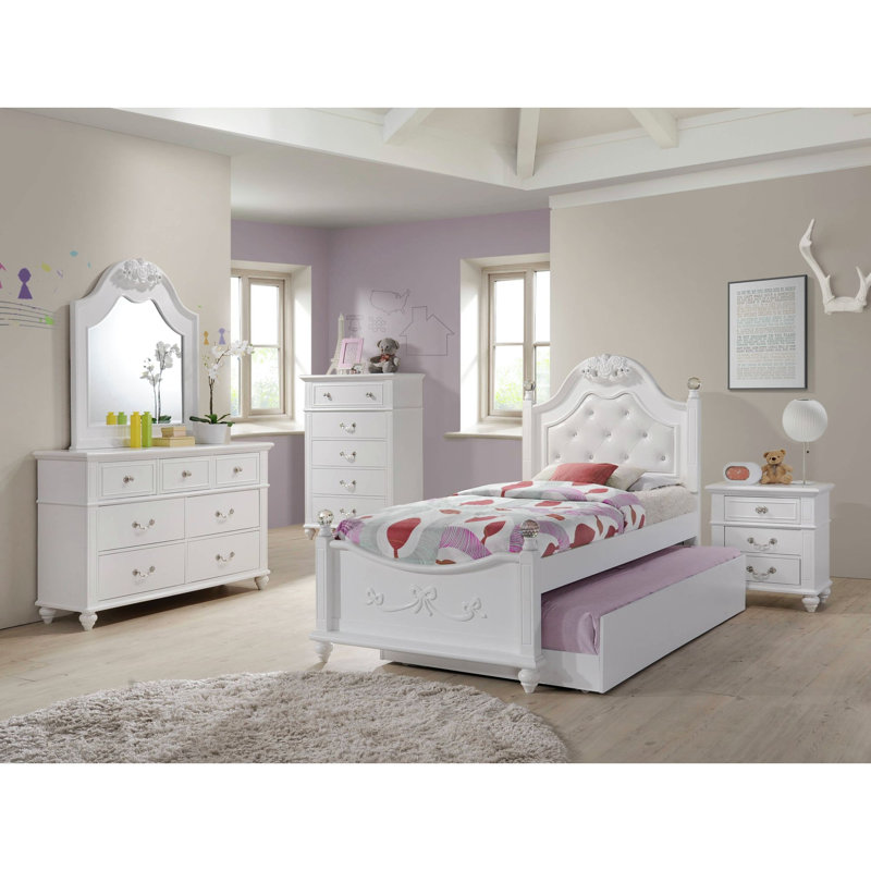 Ensemble de chambre à coucher avec lit plateforme simple 6 pièces Kirklan