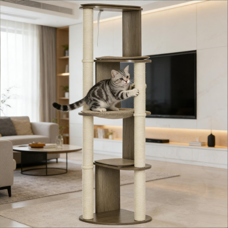 Arbre à chat d'angle