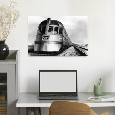 1930s 1940s ENGINE HEAD ON OF BURLINGTON ROUTE RAILROAD STREAMLINER DENVER ZEPHYR CHICAGO TO DENVER USA 1 Piece Wrapped Canvas Wall Art