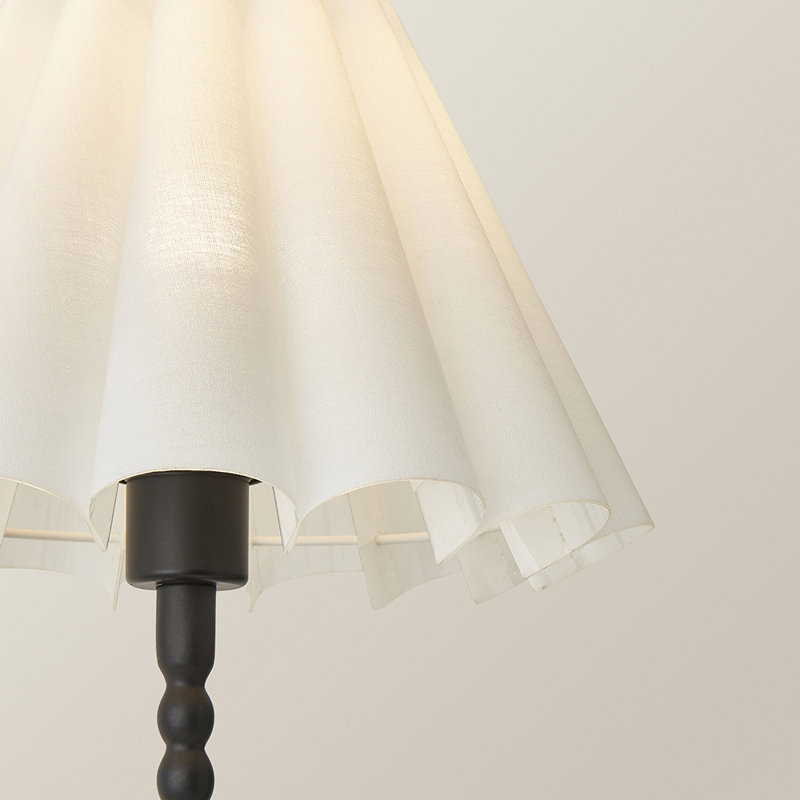 Cifuentes Metal Table Lamp, White, Black, No