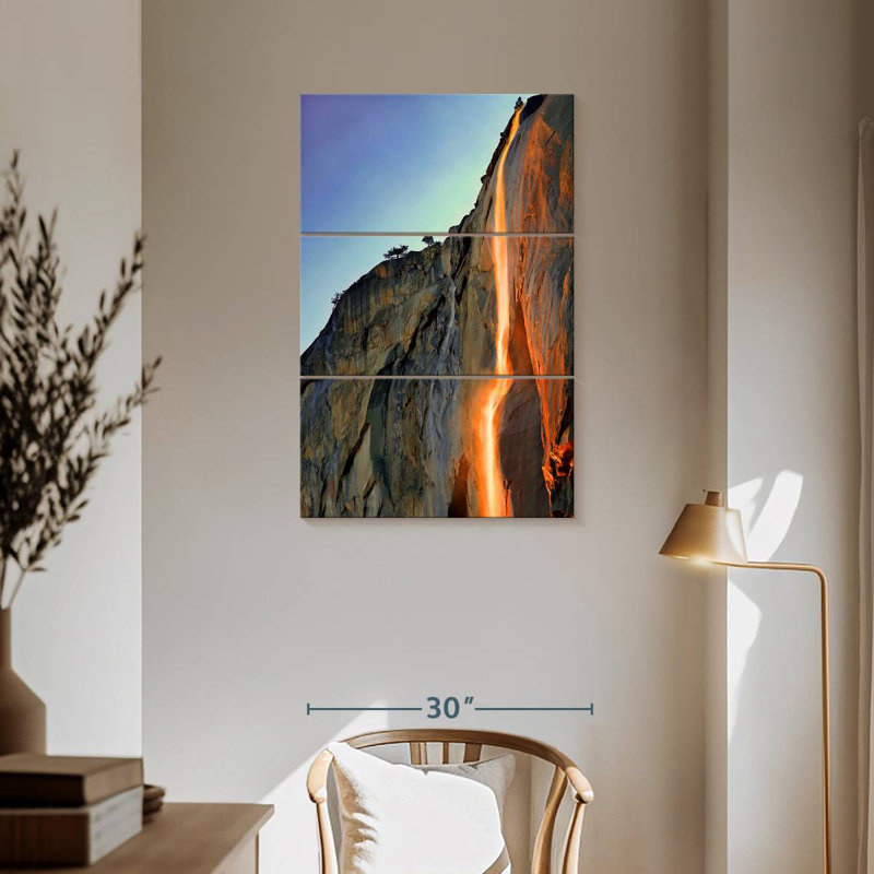 Cascade Yosemite, H 57 po x l 36 po
