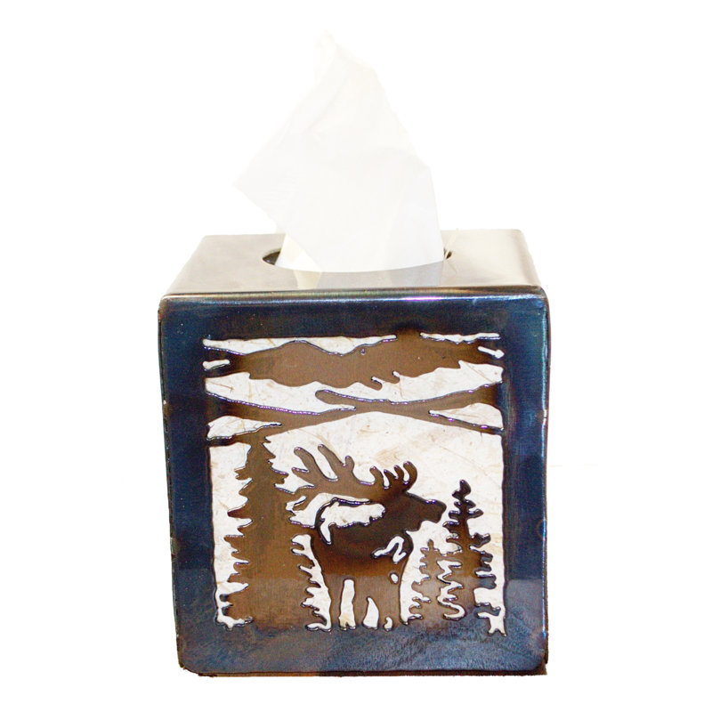 ELK FACE À LA COUVERTURE DE TISSU AVANT