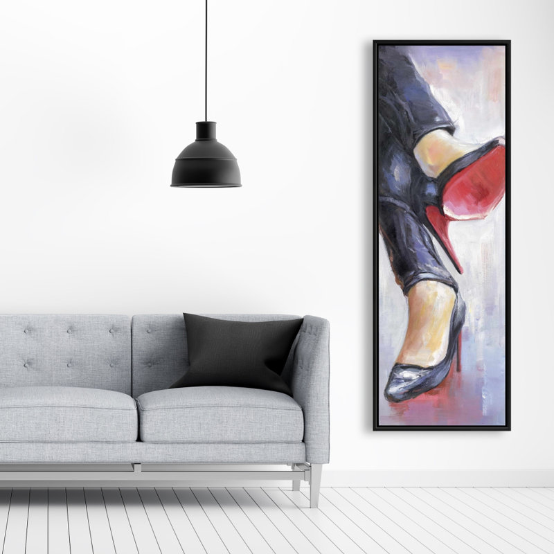 «Crossed Legs And High Heels» sur toile, H 60 po x l 20 po