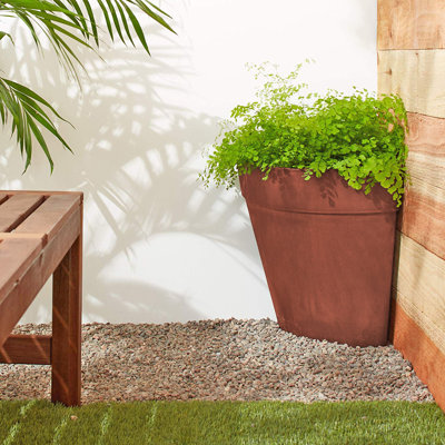 Pot de fleurs en composite Pawel