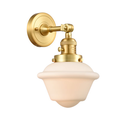 Shauna Armed Sconce