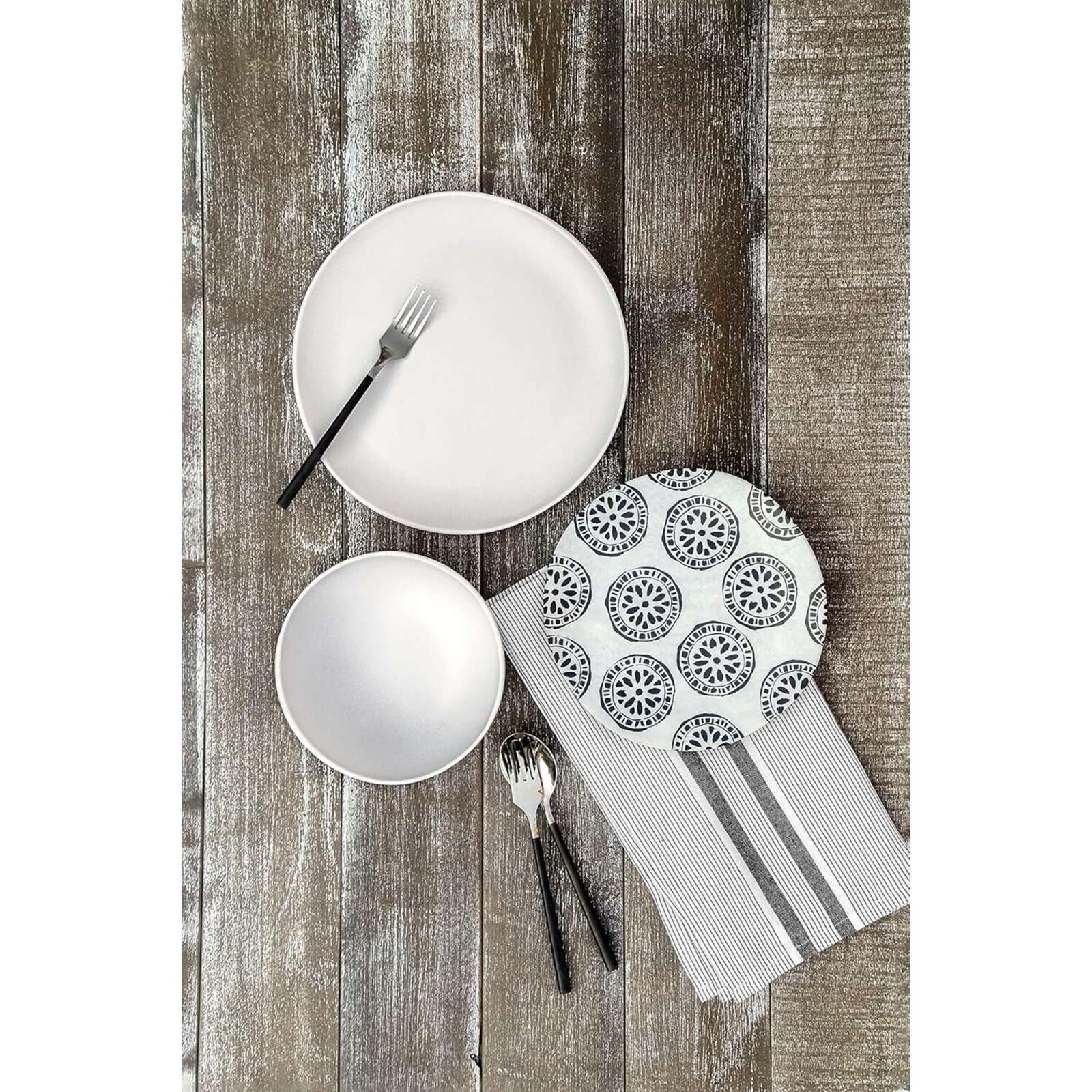 Laya Matte Coupe Melamine Salad Bowl