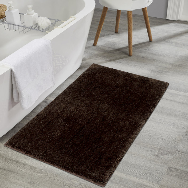 Ultra Luxe Bath Mat, 24" L x 17" W, Brown