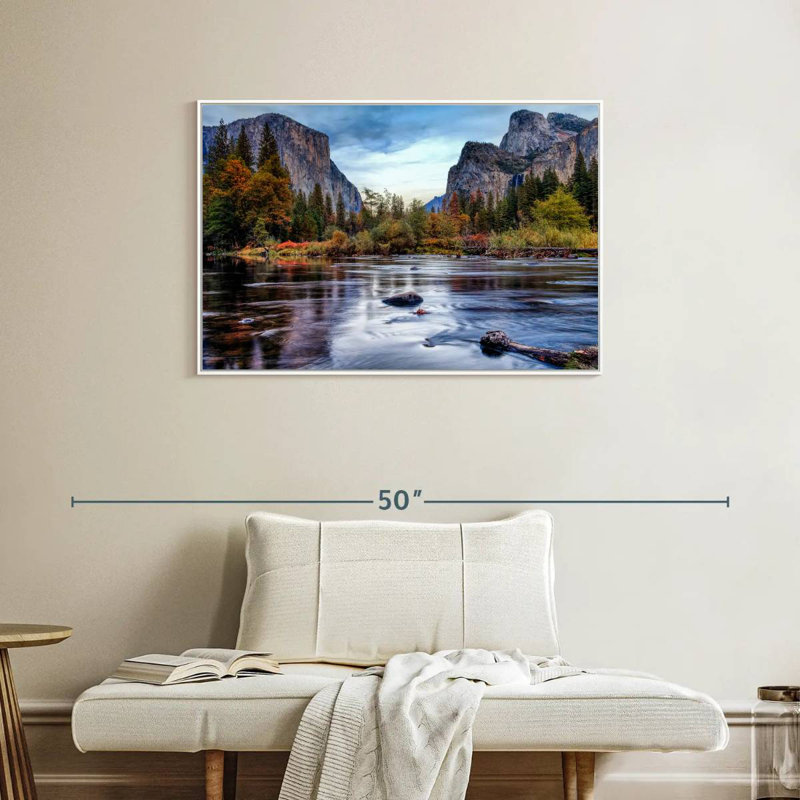 Rivière Yosemite Autumn, Cadre flottant blanc, 37 po x 25 po
