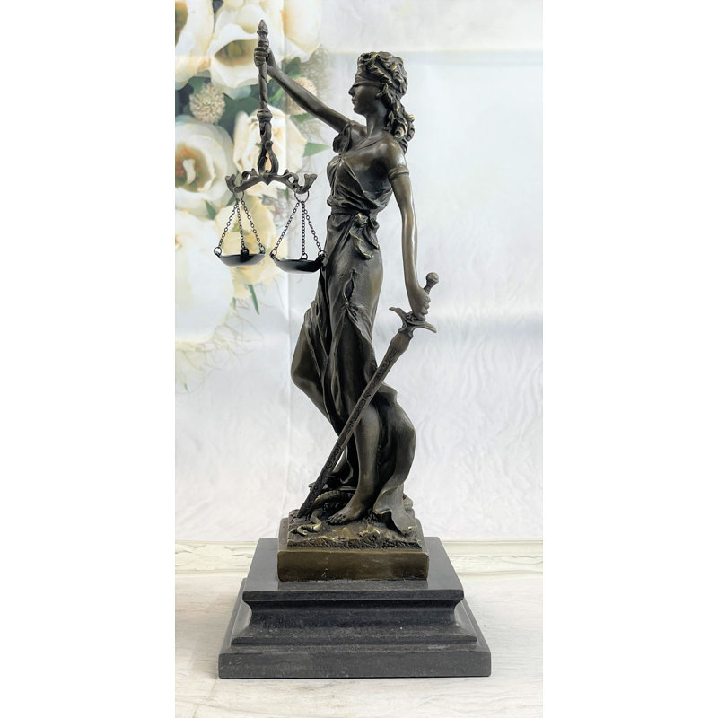 Figurine Lauren Lady Justice
